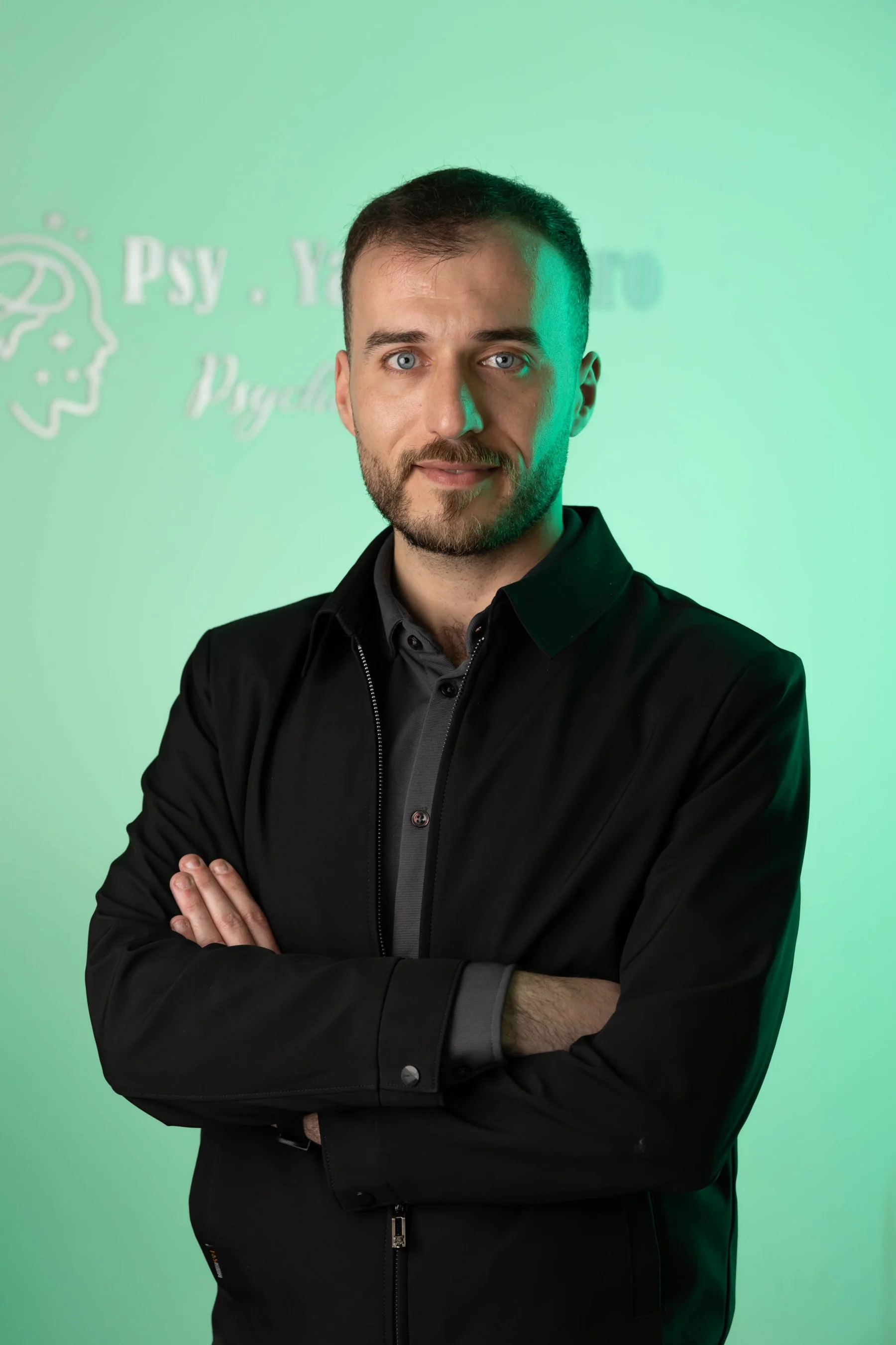 يزن عمرو